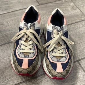 Gucci Women's Sneakers with Pink and Blue Design